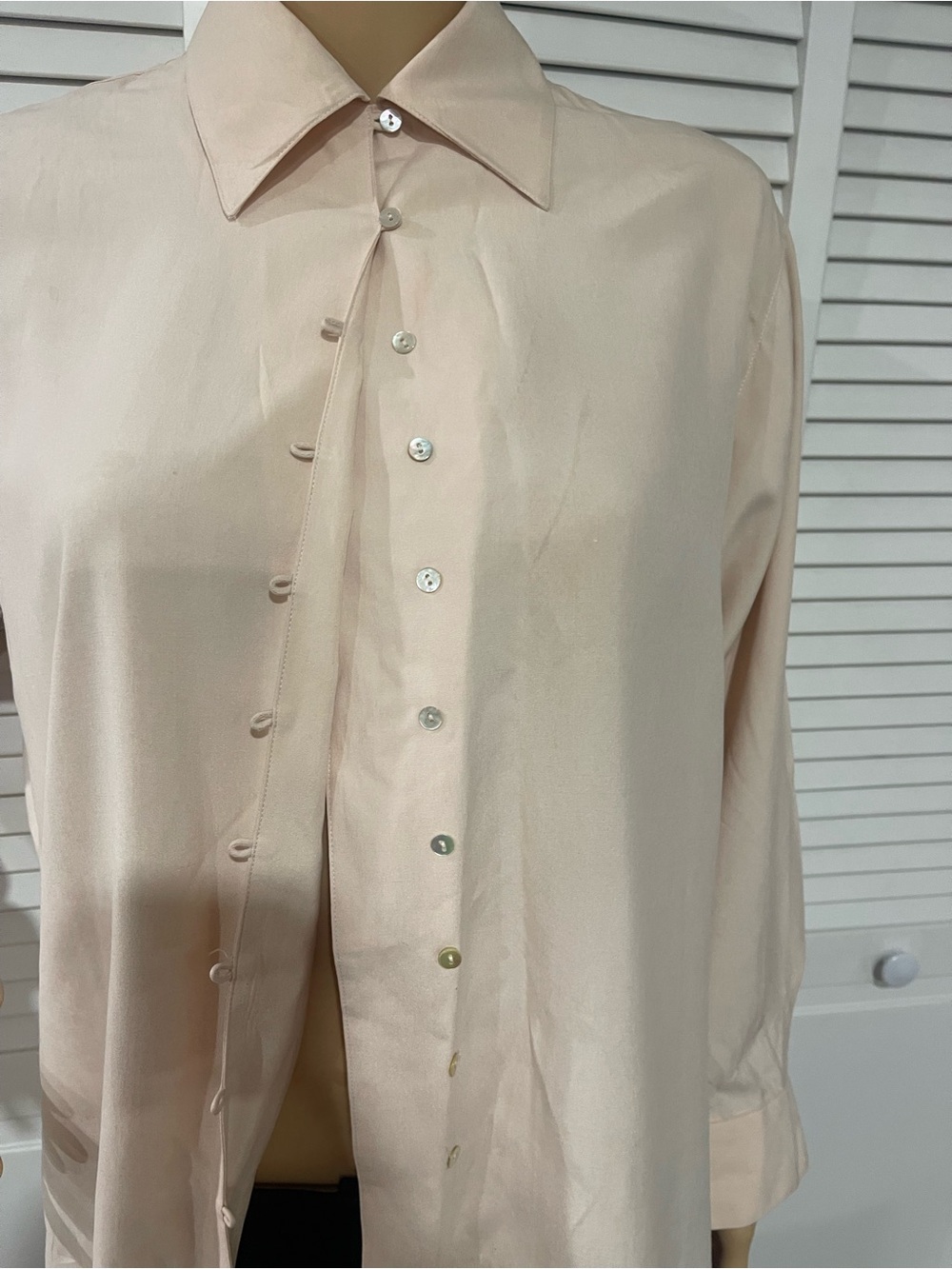 Express Light Blush Button-Down Shirt - Picture 6 of 6